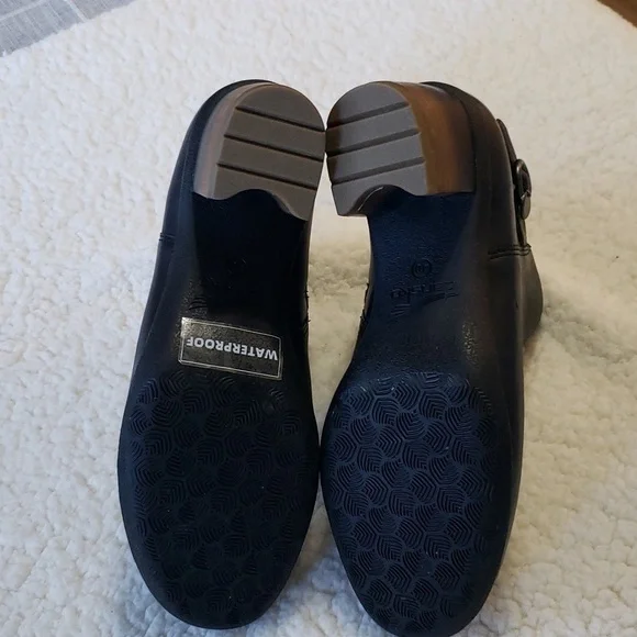 Dansko Women's Perry Waterproof Burnished Booties, Color Black, Size 40 - Picture 12 of 16